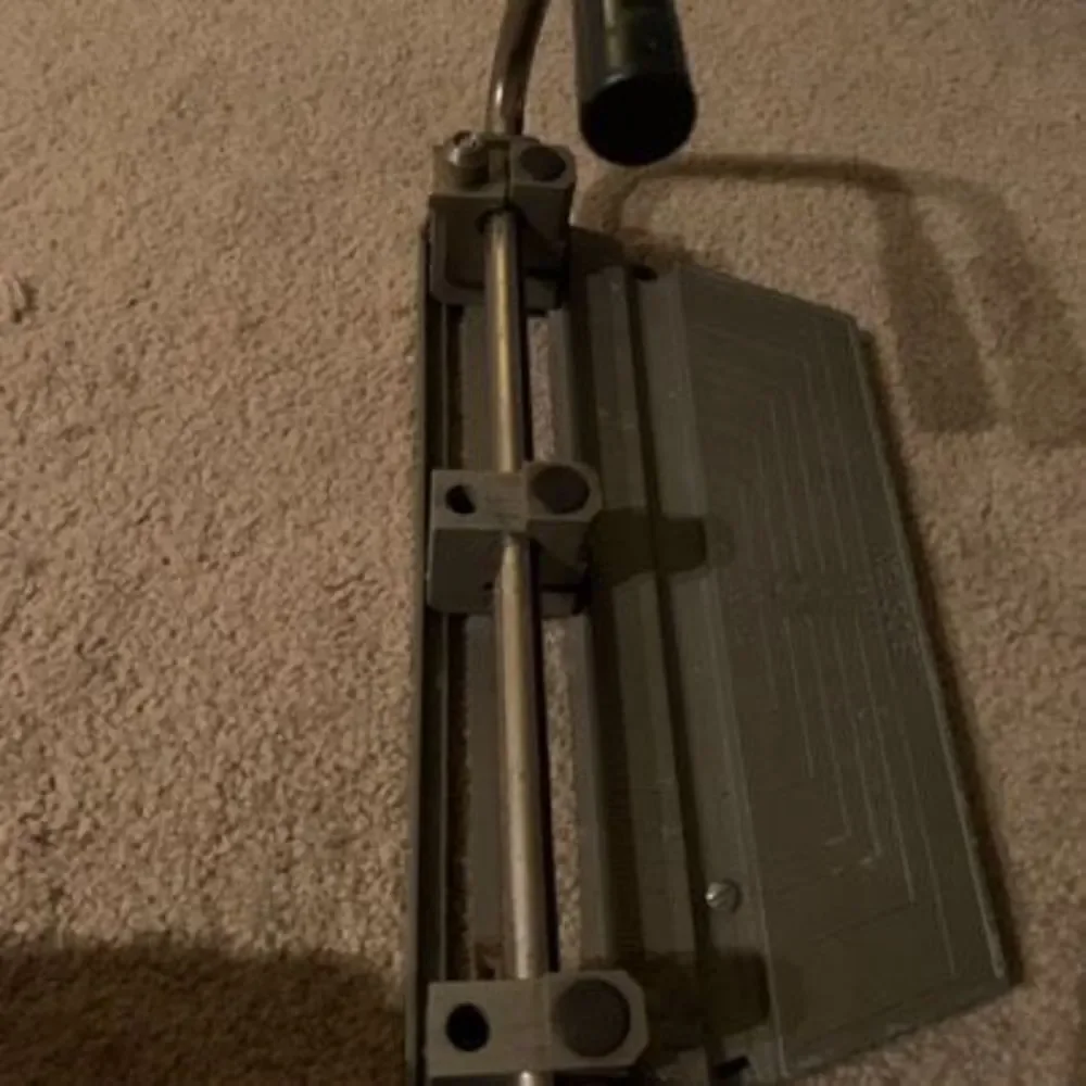 Boston Heavy Duty 3 Hole Punch